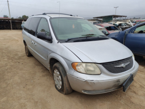 2003 Chrysler Town and Country