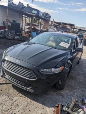 2013 Ford FUSION