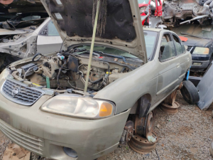 2000 Nissan Sentra