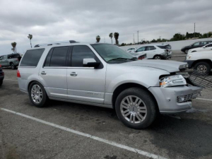 2011 Lincoln Navigator